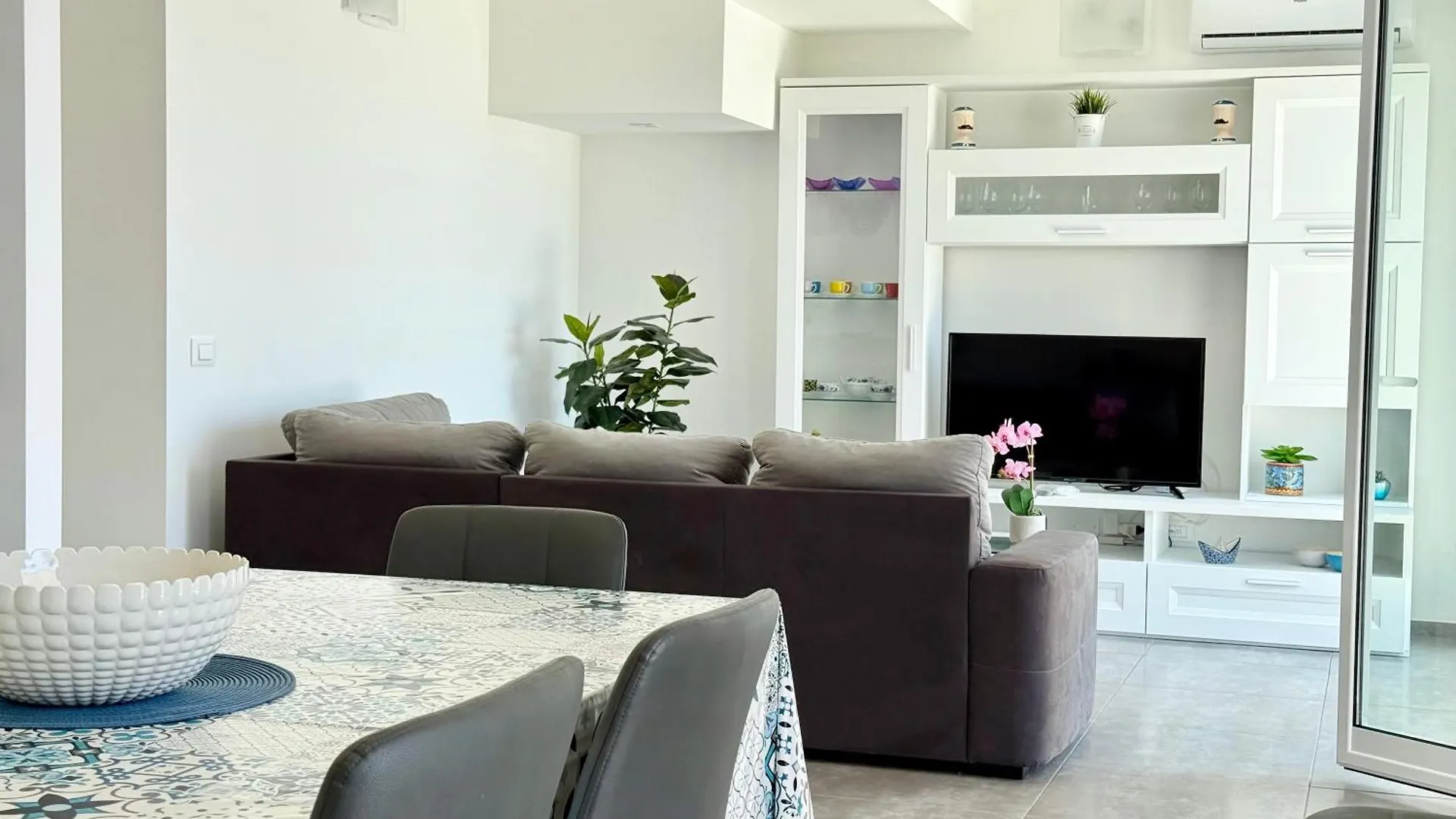 Villa Sema - Marina Di Ragusa 0*,
